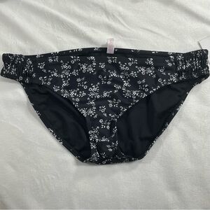 NWT SO Large Hipster Swim Bottom Bikini - Black White Floral - Smocked Sides